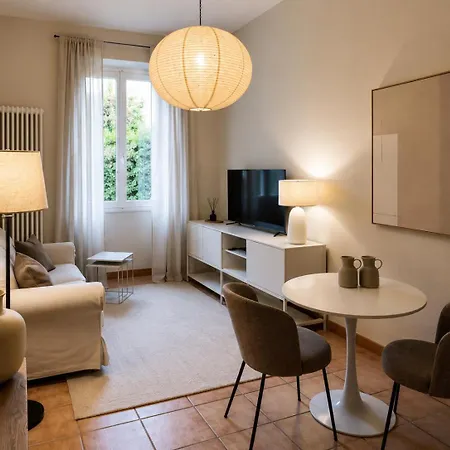 Casa Saint George - San Giuseppe Group Apartment Cernobbio